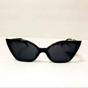 2/$30 Black Retro Vintage Cat Eye sunglasses